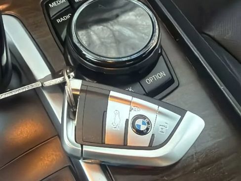 Used 2014 BMW 750Li xDrive AWD/4WD image 49