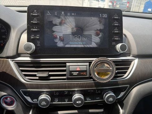 Used 2020 Honda Accord EX image 4