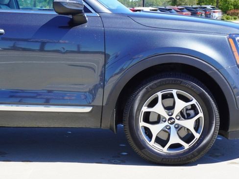 Used 2020 Kia Telluride EX image 9