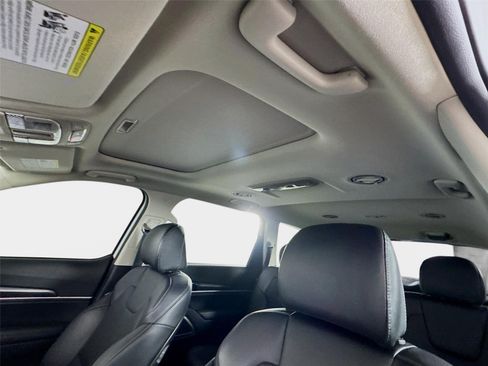 Certified 2023 Kia Telluride S w/ S Sunroof Package FWD image 14