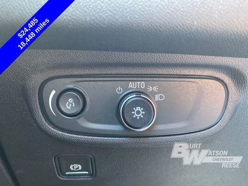 Used 2023 GMC Terrain SLE w/ Driver Convenience Package AWD/4WD image 31