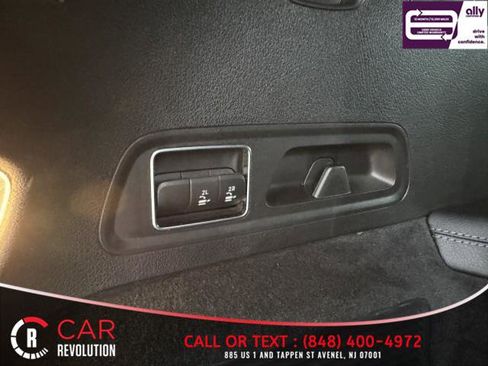 Used 2022 Mercedes-Benz GLS 450 4MATIC image 9