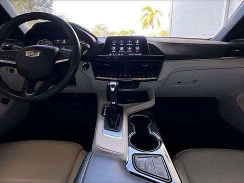 Used 2023 Cadillac CT4 Luxury image 6