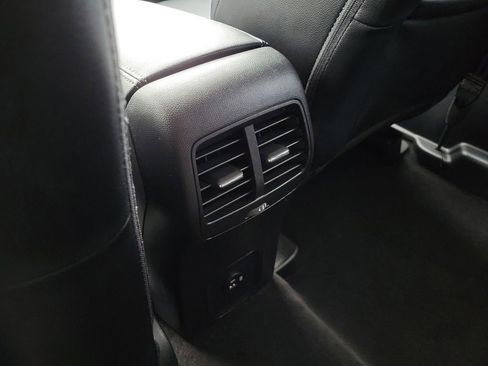 Used 2022 Ford Escape SEL FWD image 16