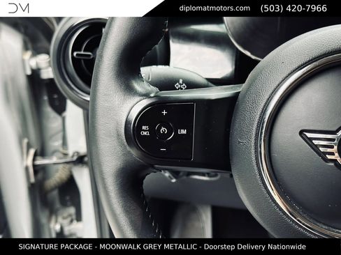 Used 2023 MINI Cooper SE FWD image 28