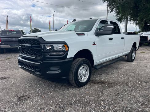 Used 2024 RAM 2500 Tradesman image 7