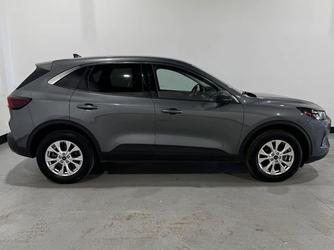 Used 2024 Ford Escape Active AWD/4WD image 18
