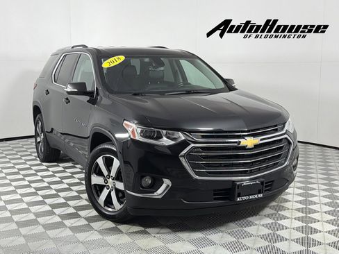 Used 2018 Chevrolet Traverse LT FWD image 1