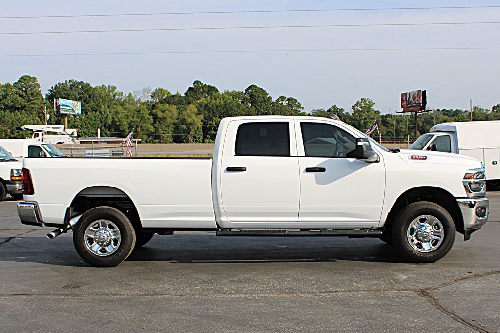 Used 2026 RAM 2500 Tradesman AWD/4WD image 8