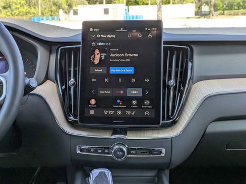 New 2026 Volvo XC60 B5 Core w/ Protection Package image 22