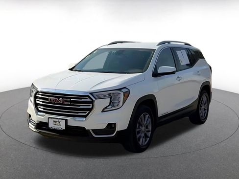 Used 2024 GMC Terrain SLT image 7