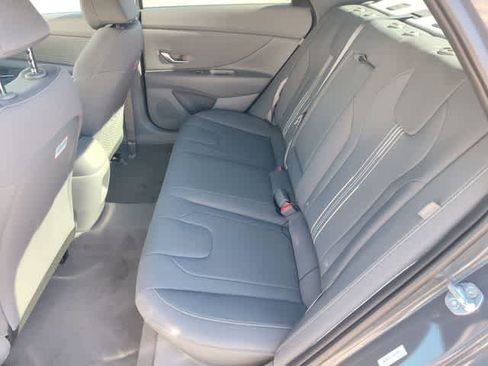 New 2026 Hyundai Elantra SEL Sport Premium image 18