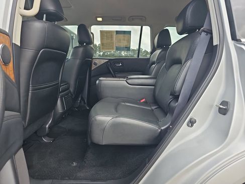 Used 2022 Nissan Armada SL w/ Captain's Chairs Package AWD/4WD image 20