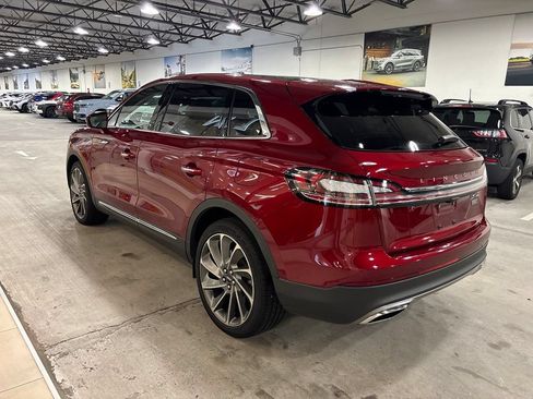 Used 2019 Lincoln Nautilus Reserve AWD/4WD image 3