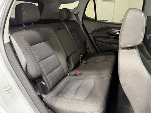 Used 2022 GMC Terrain SLE w/ Elevation Edition image 35