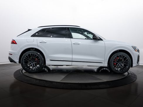New 2026 Audi SQ8 Prestige image 3