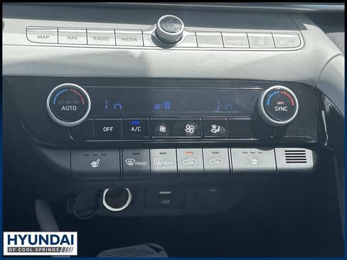 New 2026 Hyundai Elantra Limited FWD image 27