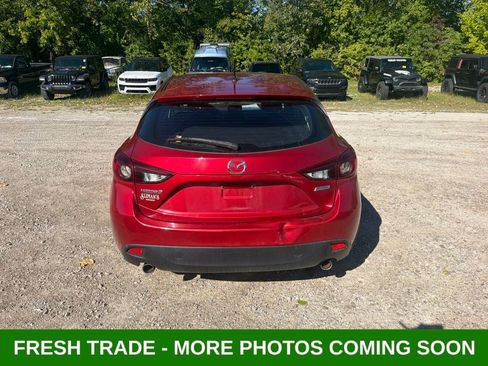 Used 2016 MAZDA MAZDA3 i Sport w/ Preferred Equipment Package FWD image 4