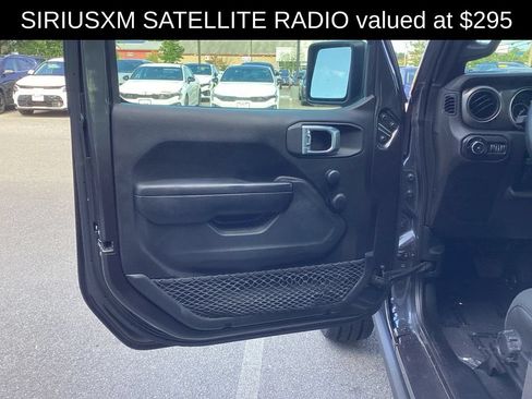 Used 2021 Jeep Wrangler Unlimited Sport AWD/4WD image 9