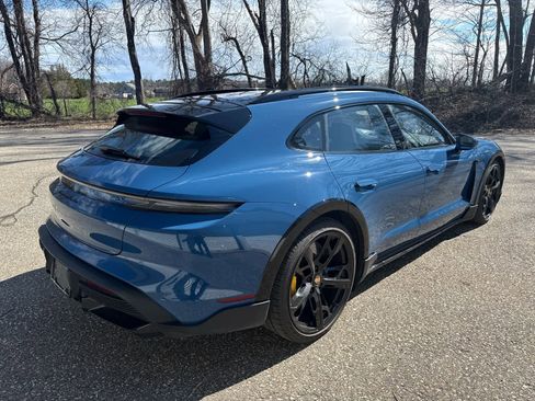 Certified 2022 Porsche Taycan Turbo S image 5