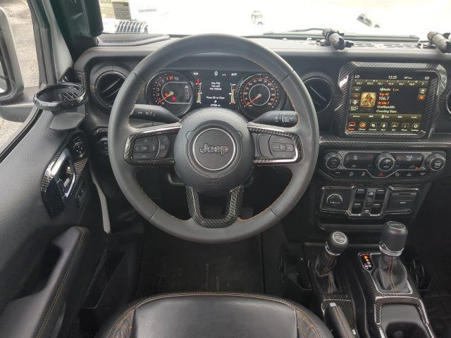 Used 2023 Jeep Gladiator Overland AWD/4WD image 17