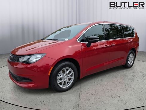 New 2026 Chrysler Voyager LX FWD image 2
