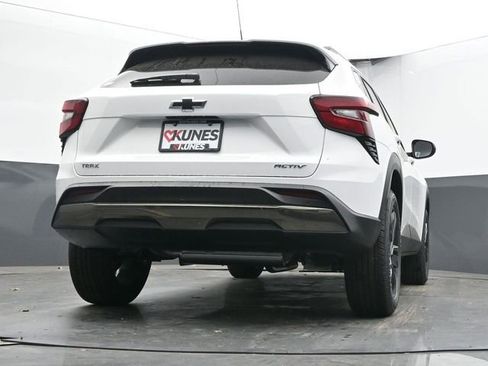 New 2026 Chevrolet Trax ACTIV FWD image 46