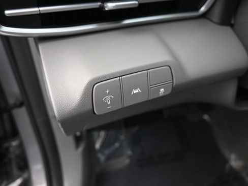 Certified 2023 Hyundai Elantra SEL image 10