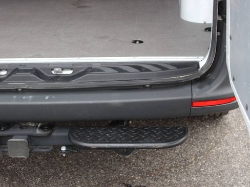 Used 2025 Mercedes-Benz Sprinter 2500 image 16