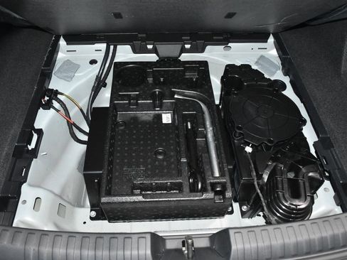 Used 2021 BMW 440i xDrive Coupe w/ Premium Package image 34