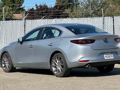 Used 2019 MAZDA MAZDA3 AWD Sedan w/ Preferred Package image 5