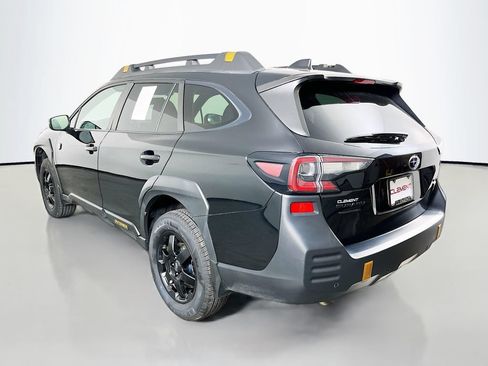 Used 2022 Subaru Outback Wilderness AWD/4WD image 9