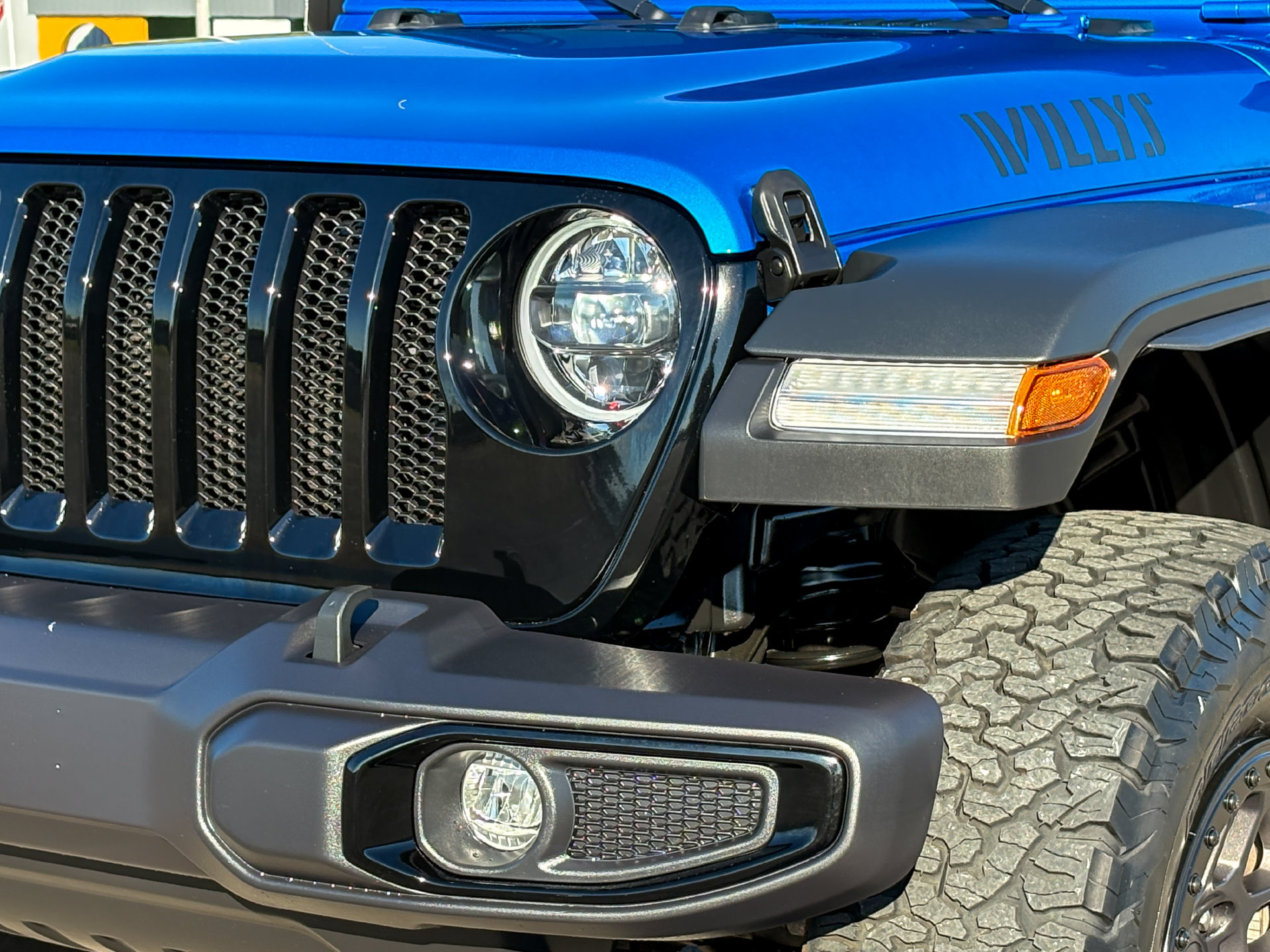 Used 2023 Jeep Wrangler Unlimited Sport AWD/4WD image 6