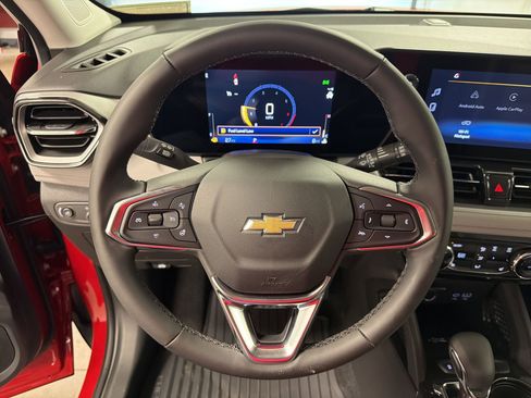New 2026 Chevrolet TrailBlazer LT w/ Convenience Package FWD image 16
