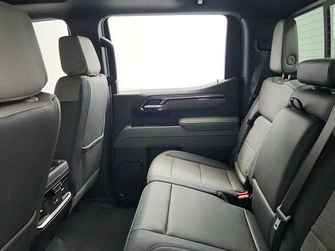 Used 2025 Chevrolet Silverado 1500 ZR2 w/ Technology Package AWD/4WD image 23