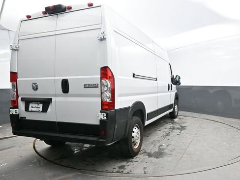 Used 2023 RAM ProMaster 2500 FWD image 6