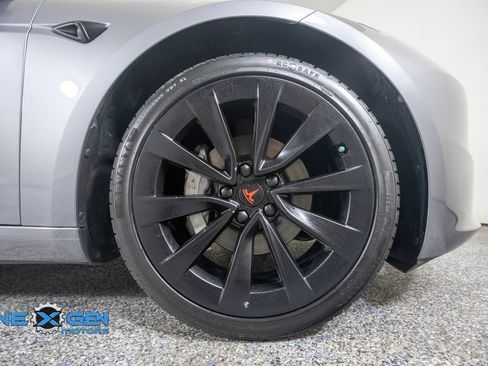 Used 2025 Tesla Model 3 Long Range AWD/4WD image 41
