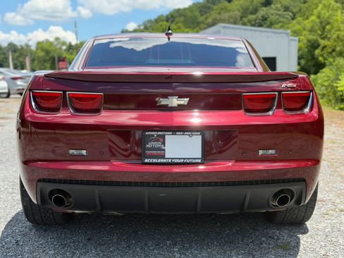 Used 2011 Chevrolet Camaro LT w/ RS Package RWD image 5