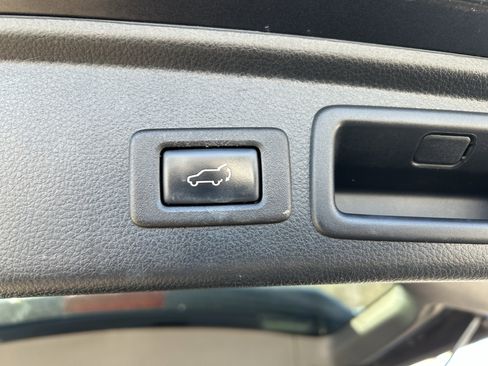 Used 2018 Subaru Forester 2.5i Touring w/ Popular Package #3B image 29