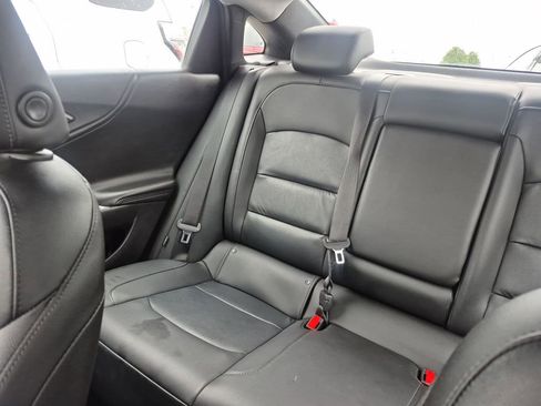 Used 2016 Chevrolet Malibu LT w/ Leather Package FWD image 11