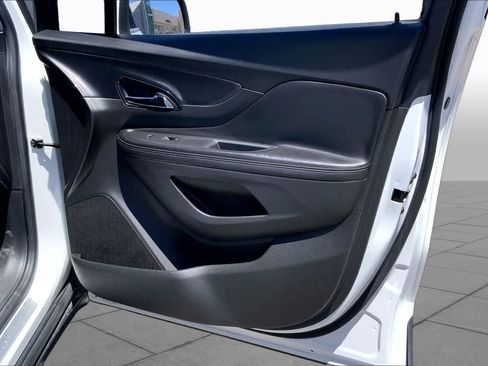 Used 2018 Buick Encore Preferred FWD image 22