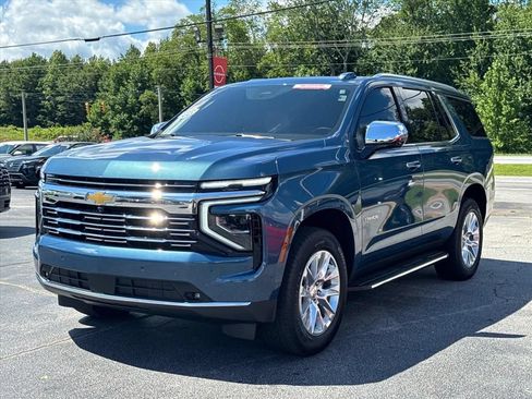 Used 2025 Chevrolet Tahoe Premier RWD image 7