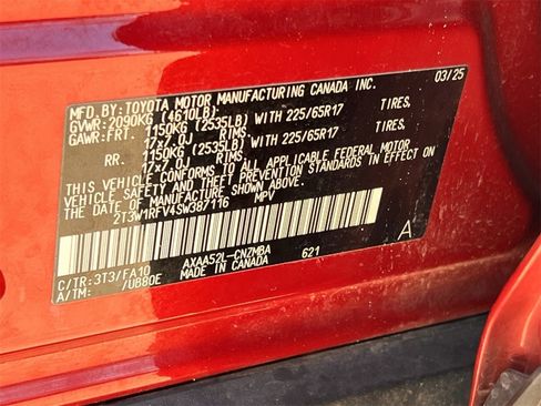 Used 2025 Toyota RAV4 XLE image 31