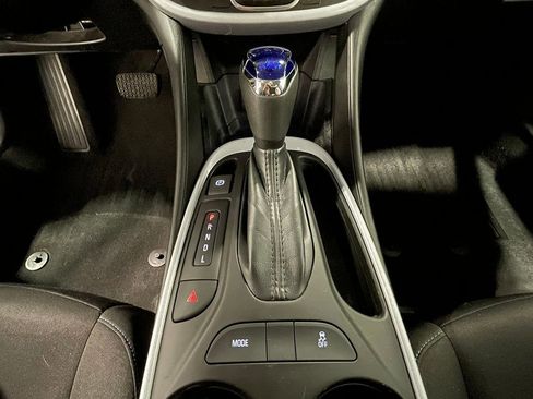 Used 2018 Chevrolet Volt LT image 36