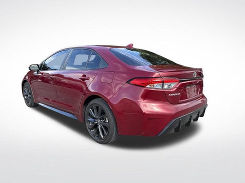Used 2023 Toyota Corolla SE FWD image 4