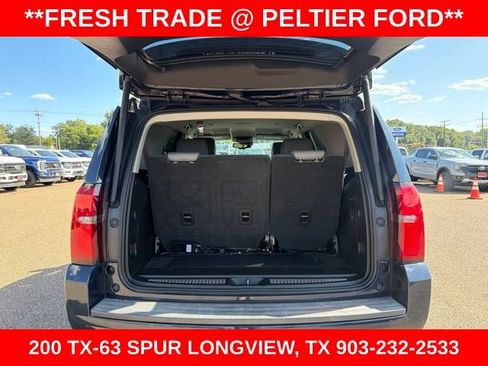 Used 2017 Chevrolet Tahoe LT w/ LT Signature Package RWD image 12