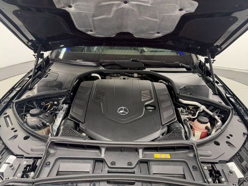 Used 2023 Mercedes-Benz S 580 4MATIC Sedan w/ 3D Technology Package image 38