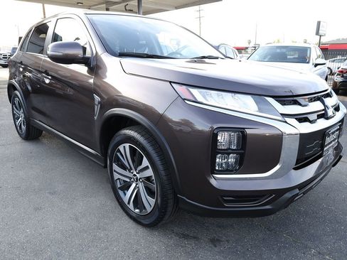 Used 2020 Mitsubishi Outlander Sport ES image 32