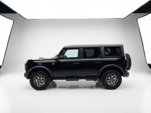 Used 2024 Ford Bronco Badlands AWD/4WD image 10