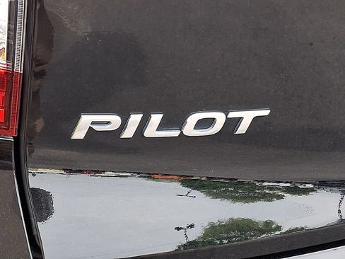 Used 2022 Honda Pilot Special Edition image 32